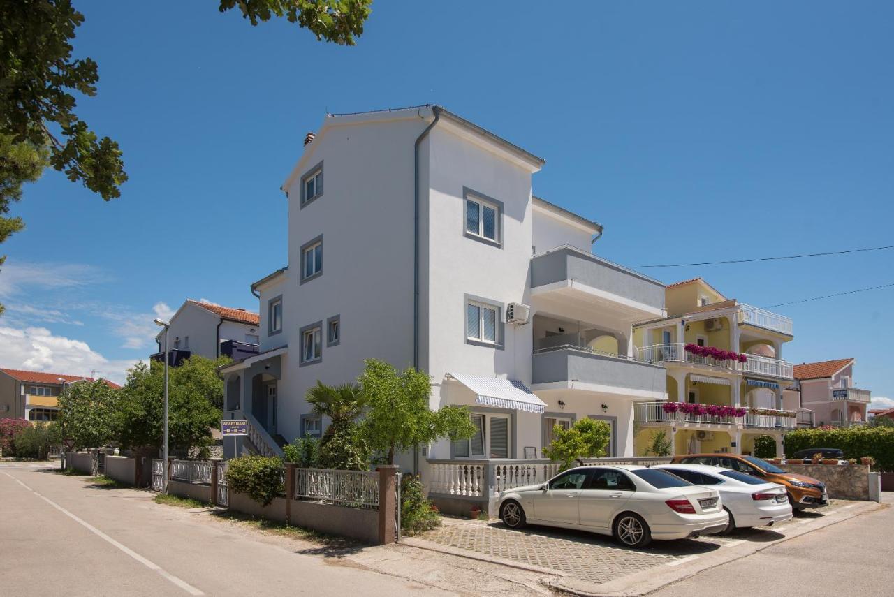 Apartments Lovric Vodice Eksteriør bilde